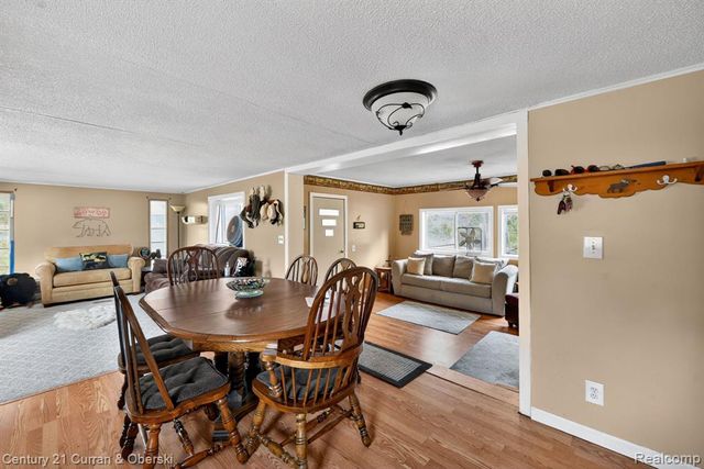 10 S Imperial Drive, Alabaster, MI 48763