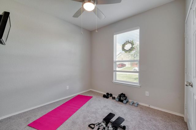 119 W Point WAY, Elgin, TX 78621