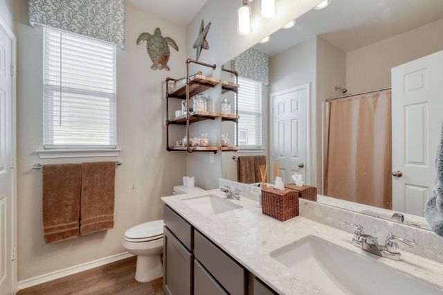 119 W Point WAY, Elgin, TX 78621