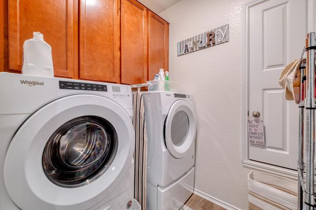 119 W Point WAY, Elgin, TX 78621