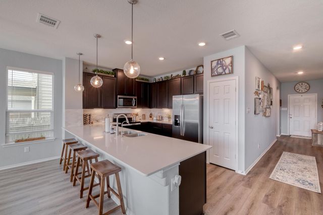 119 W Point WAY, Elgin, TX 78621