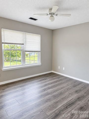 5310 Abner Lane, Charlotte, NC 28269