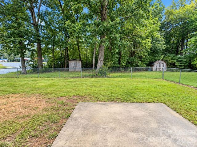 5310 Abner Lane, Charlotte, NC 28269