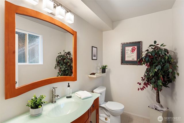 5716 141st Place SE, Bellevue, WA 98006