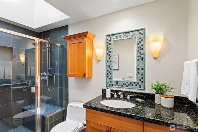 5716 141st Place SE, Bellevue, WA 98006