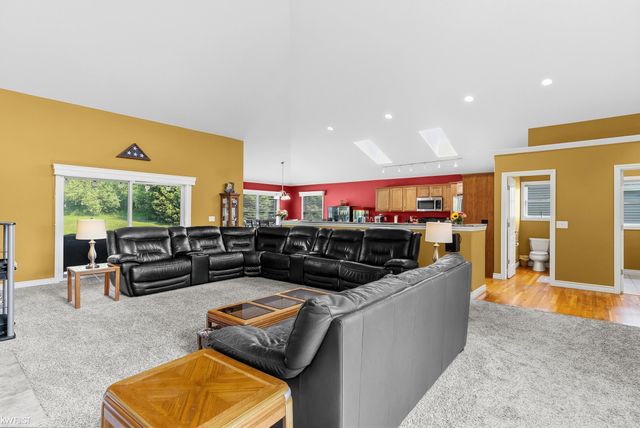 16355 Red Fox Trail, Fenton Twp, MI 48451