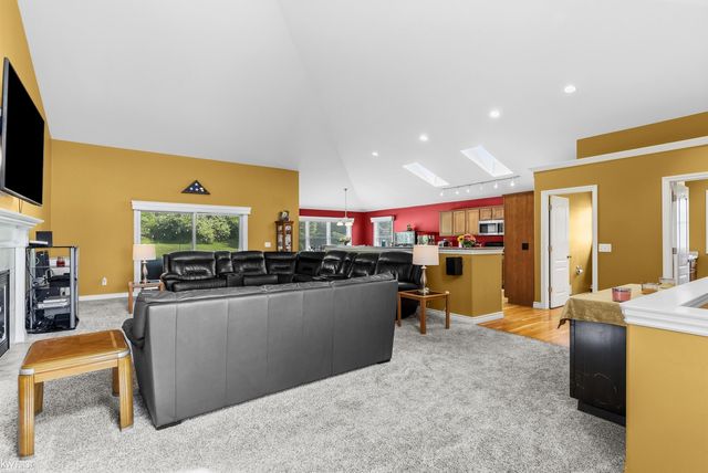 16355 Red Fox Trail, Fenton Twp, MI 48451