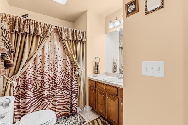 16355 Red Fox Trail, Fenton Twp, MI 48451