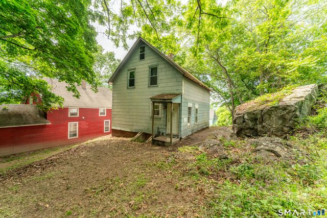 111 Fifth Street, Norwich, CT 06360