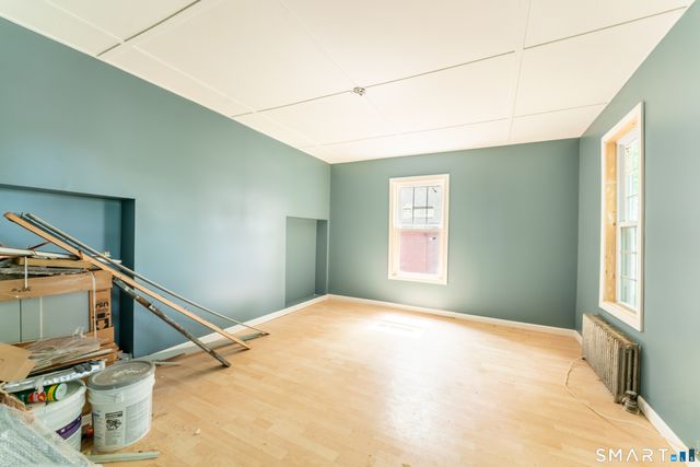 111 Fifth Street, Norwich, CT 06360