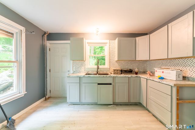 111 Fifth Street, Norwich, CT 06360