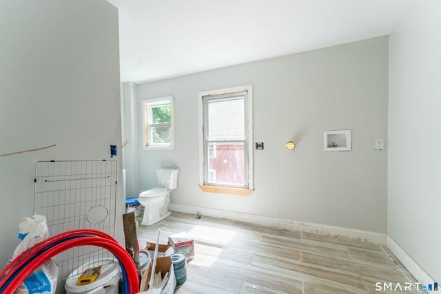 111 Fifth Street, Norwich, CT 06360