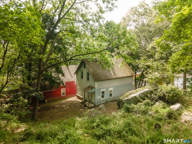 111 Fifth Street, Norwich, CT 06360