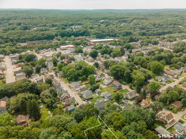 111 Fifth Street, Norwich, CT 06360