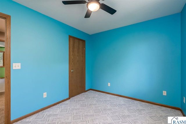 556 Ivy Lane, North Mankato, MN 56003