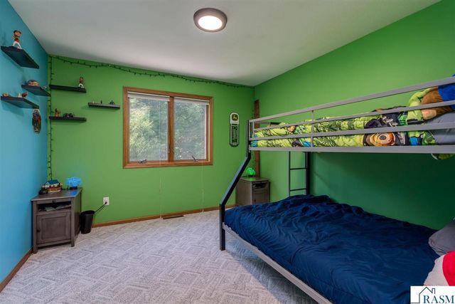 556 Ivy Lane, North Mankato, MN 56003