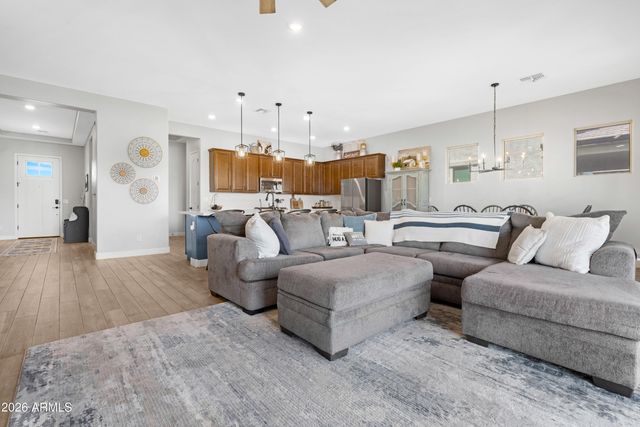 13485 N 145th Drive, Surprise, AZ 85379
