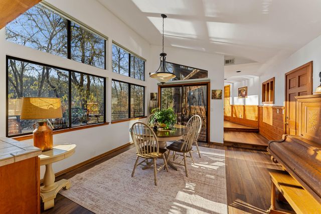 4941 Riverbanks Road, Grants Pass, OR 97527