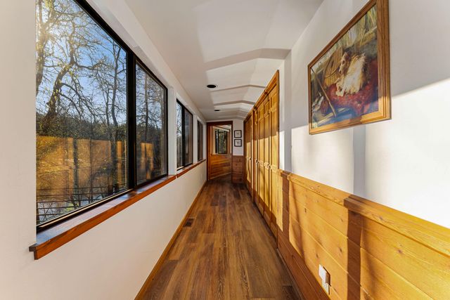 4941 Riverbanks Road, Grants Pass, OR 97527