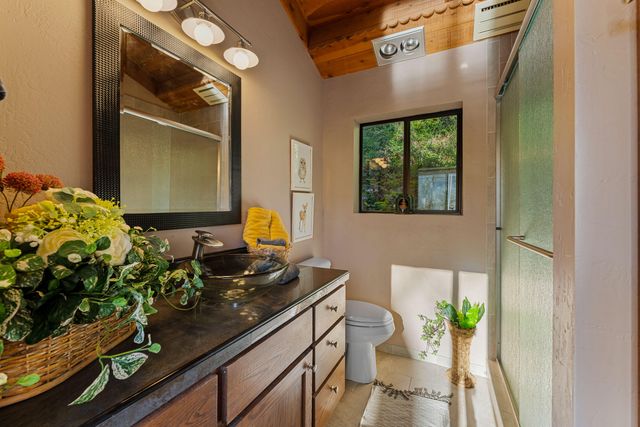 4941 Riverbanks Road, Grants Pass, OR 97527