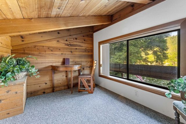 4941 Riverbanks Road, Grants Pass, OR 97527