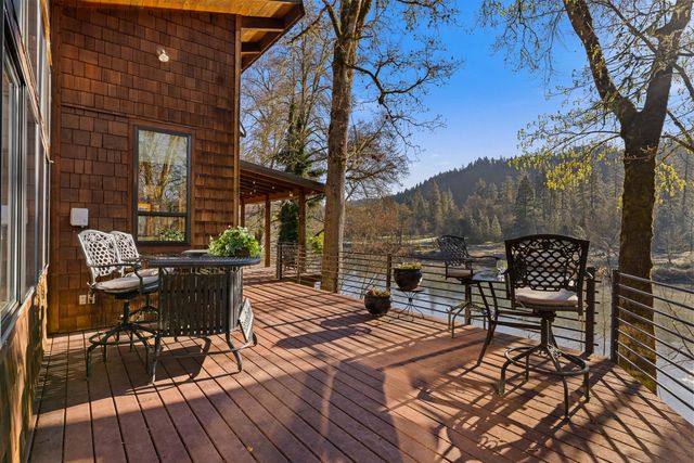 4941 Riverbanks Road, Grants Pass, OR 97527