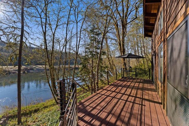 4941 Riverbanks Road, Grants Pass, OR 97527