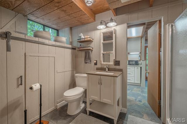 932 Woodlake Drive, Innsbrook, MO 63390