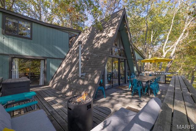 932 Woodlake Drive, Innsbrook, MO 63390