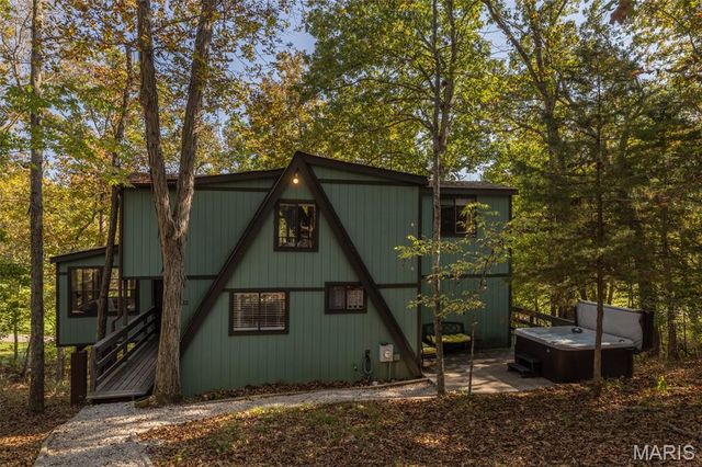 932 Woodlake Drive, Innsbrook, MO 63390