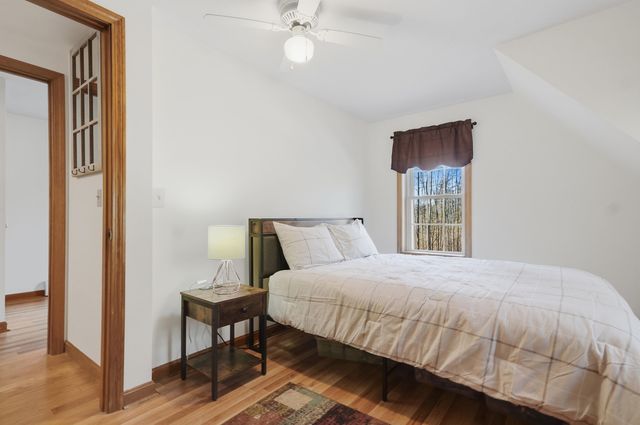 4 Smith Corner Road, Newton, NH 03858