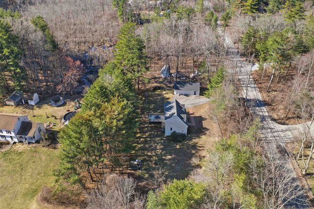 4 Smith Corner Road, Newton, NH 03858