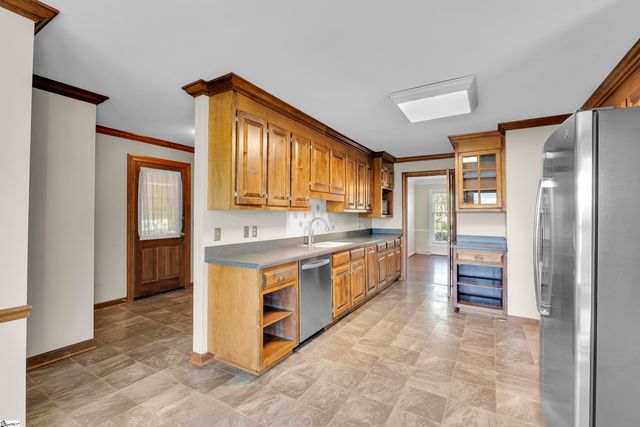 11 Ashwicke Lane, Greenville, SC 29615