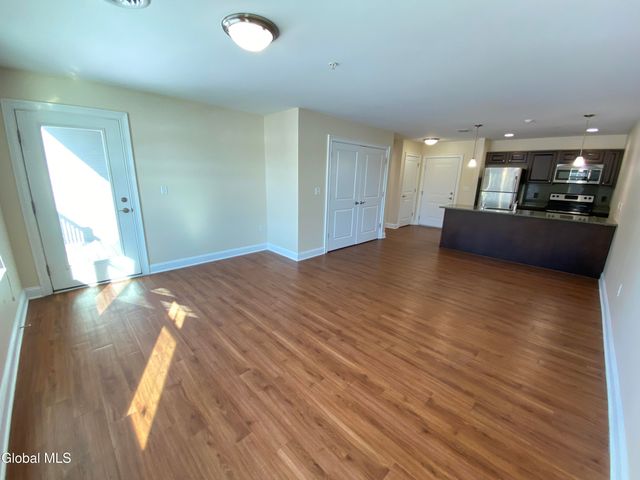 74 Weibel Avenue 11HP208, Saratoga Springs, NY 12866