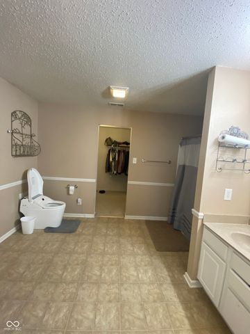 12824 E 131st Street, Fishers, IN 46037