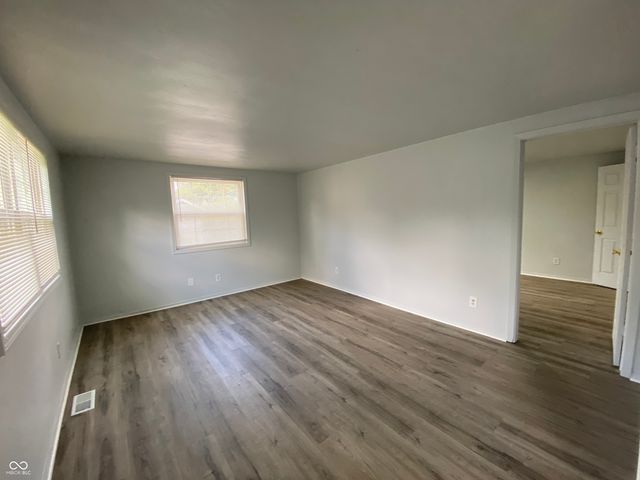 12824 E 131st Street, Fishers, IN 46037