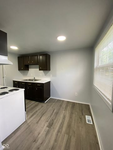 12824 E 131st Street, Fishers, IN 46037