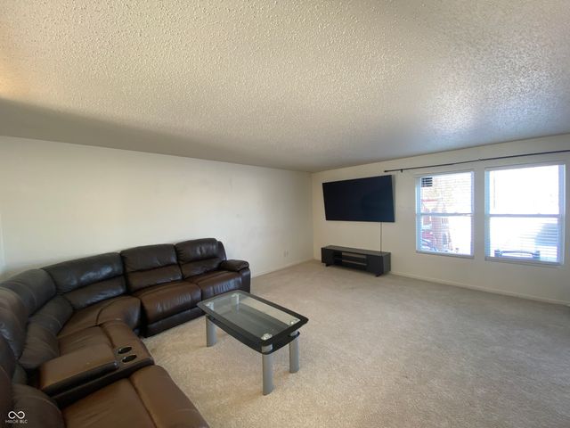 12824 E 131st Street, Fishers, IN 46037