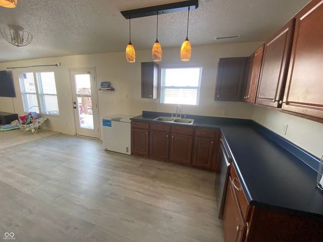 12824 E 131st Street, Fishers, IN 46037