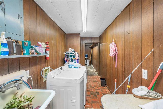 101 N 17th St, Frederick, OK 73542