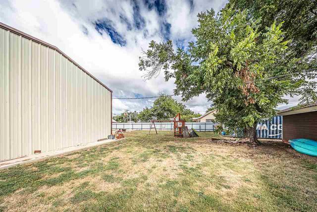 101 N 17th St, Frederick, OK 73542