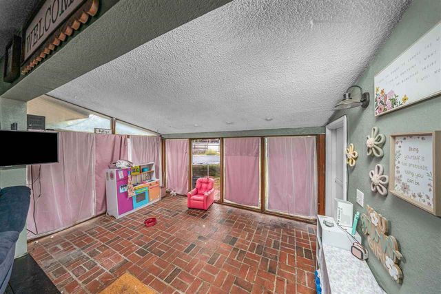 101 N 17th St, Frederick, OK 73542