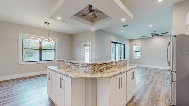 3205 W NASSAU STREET, Tampa, FL 33607