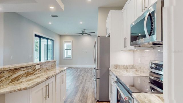 3205 W NASSAU STREET, Tampa, FL 33607