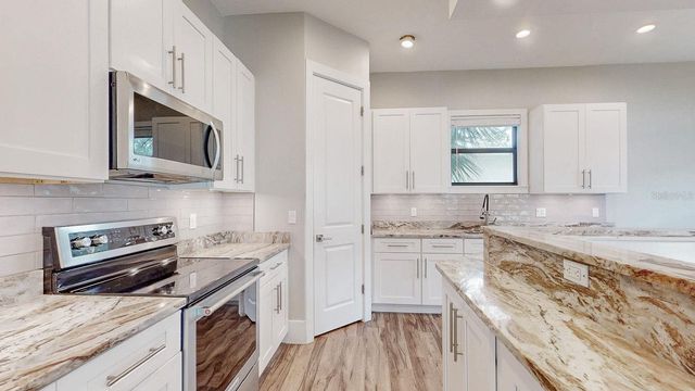3205 W NASSAU STREET, Tampa, FL 33607