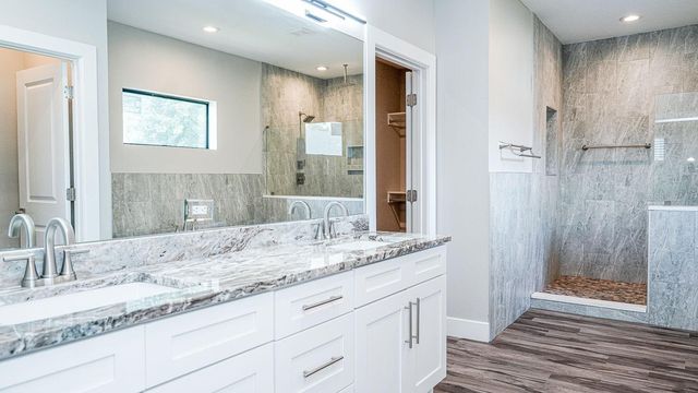 3205 W NASSAU STREET, Tampa, FL 33607