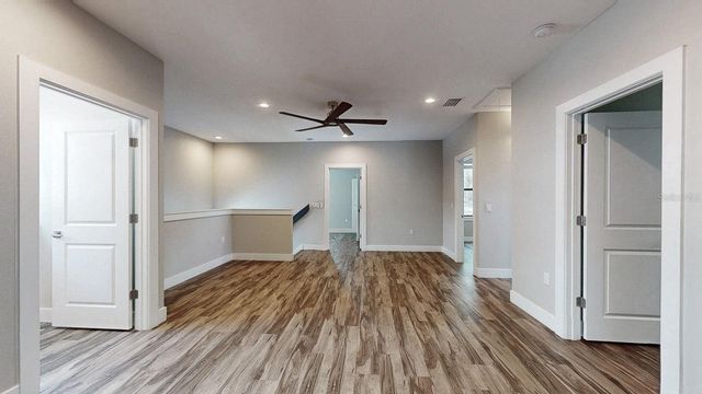 3205 W NASSAU STREET, Tampa, FL 33607