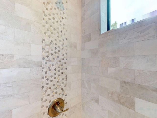 3205 W NASSAU STREET, Tampa, FL 33607