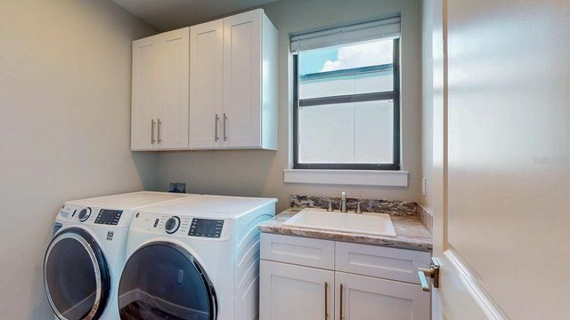 3205 W NASSAU STREET, Tampa, FL 33607