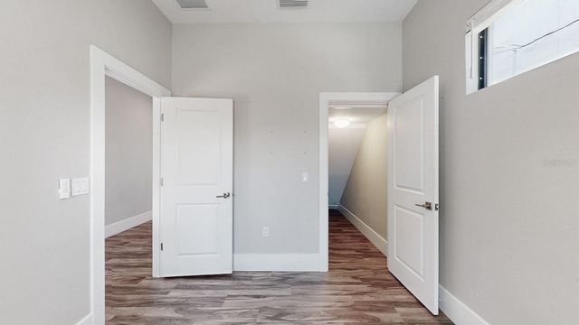 3205 W NASSAU STREET, Tampa, FL 33607